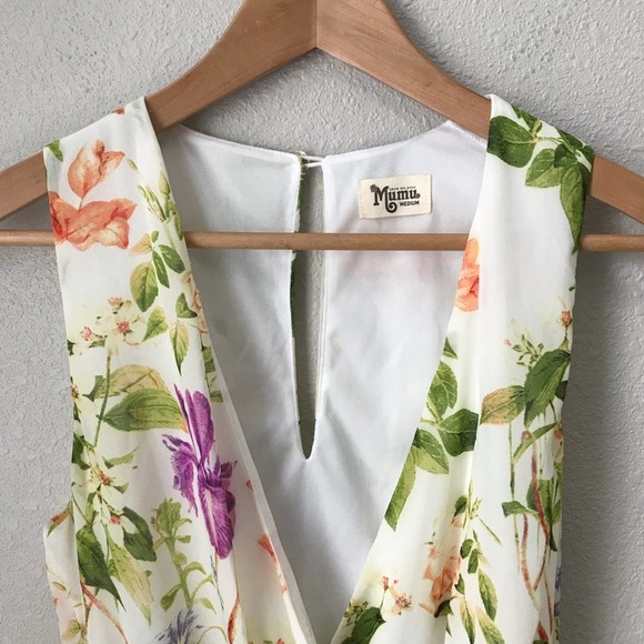 Show Me Your Mumu RiRi Floral Shorts Romper - Picture 3 of 7